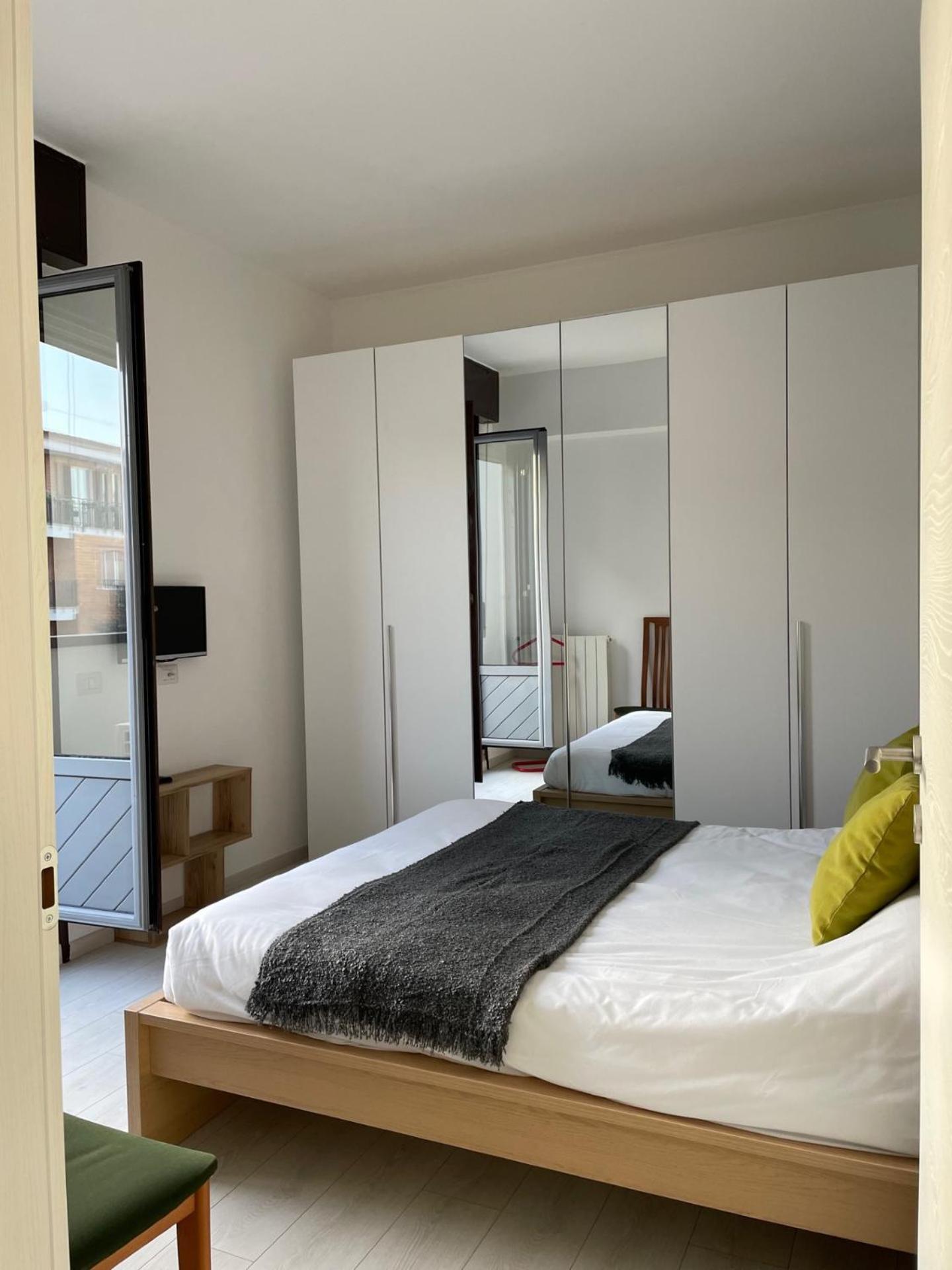 Milano Studio B Esterno foto